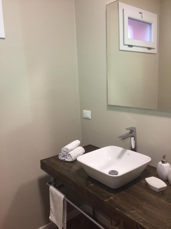 Mazzini 33 Lejlighedshotel Lainate Eksteriør billede